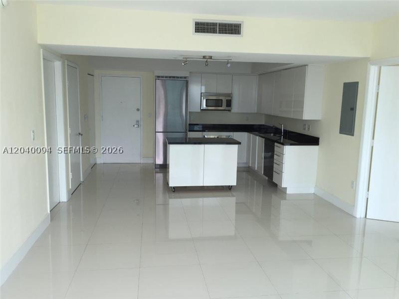 92 SW 3 ST #3311, Miami FL 33130