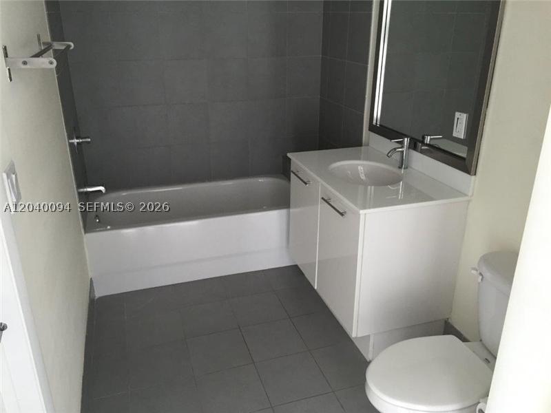 92 SW 3 ST #3311, Miami FL 33130