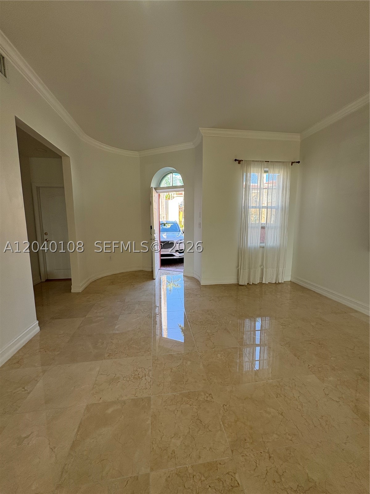 18410 NE 30th Ave #18410, Aventura FL 33160