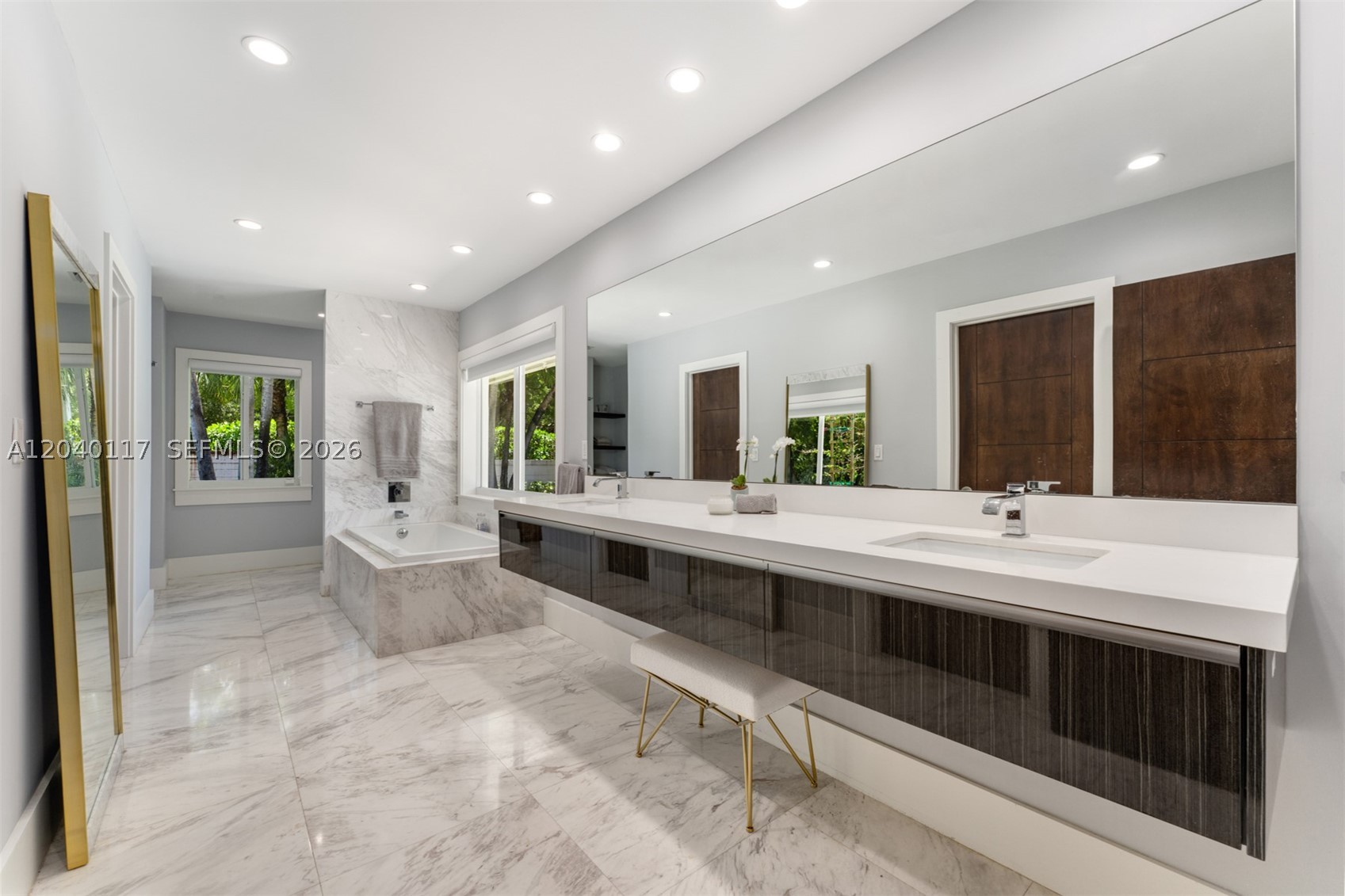 11721 Jacaranda Pl, Coral Gables FL 33156
