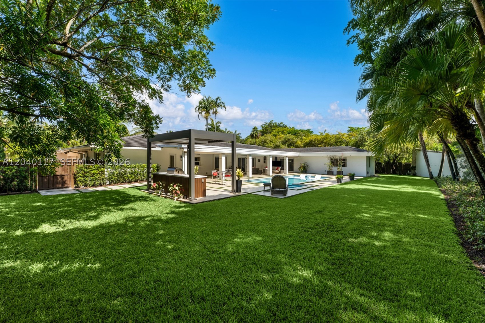 11721 Jacaranda Pl, Coral Gables FL 33156