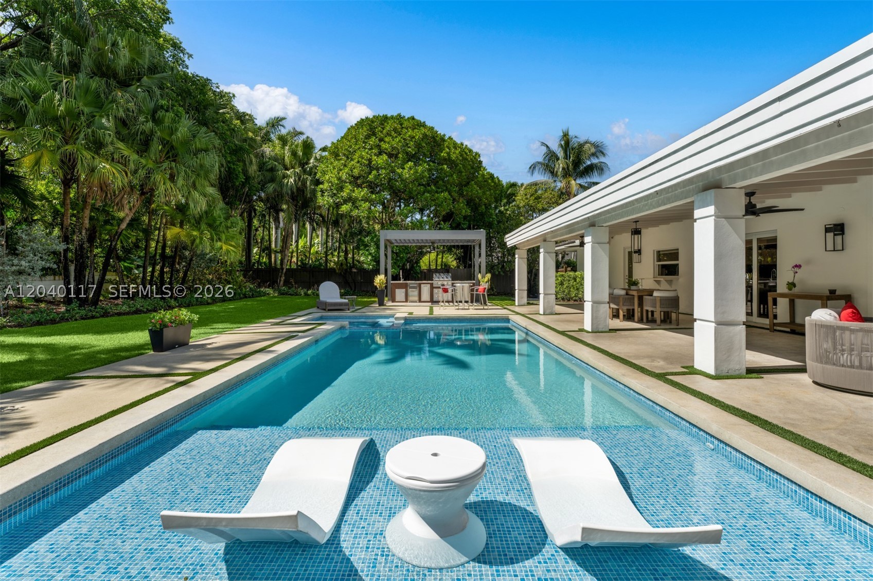 11721 Jacaranda Pl, Coral Gables FL 33156