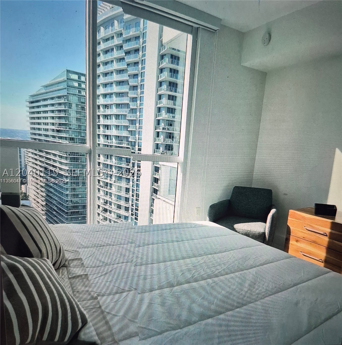1080 Brickell Ave #3203, Miami FL 33131
