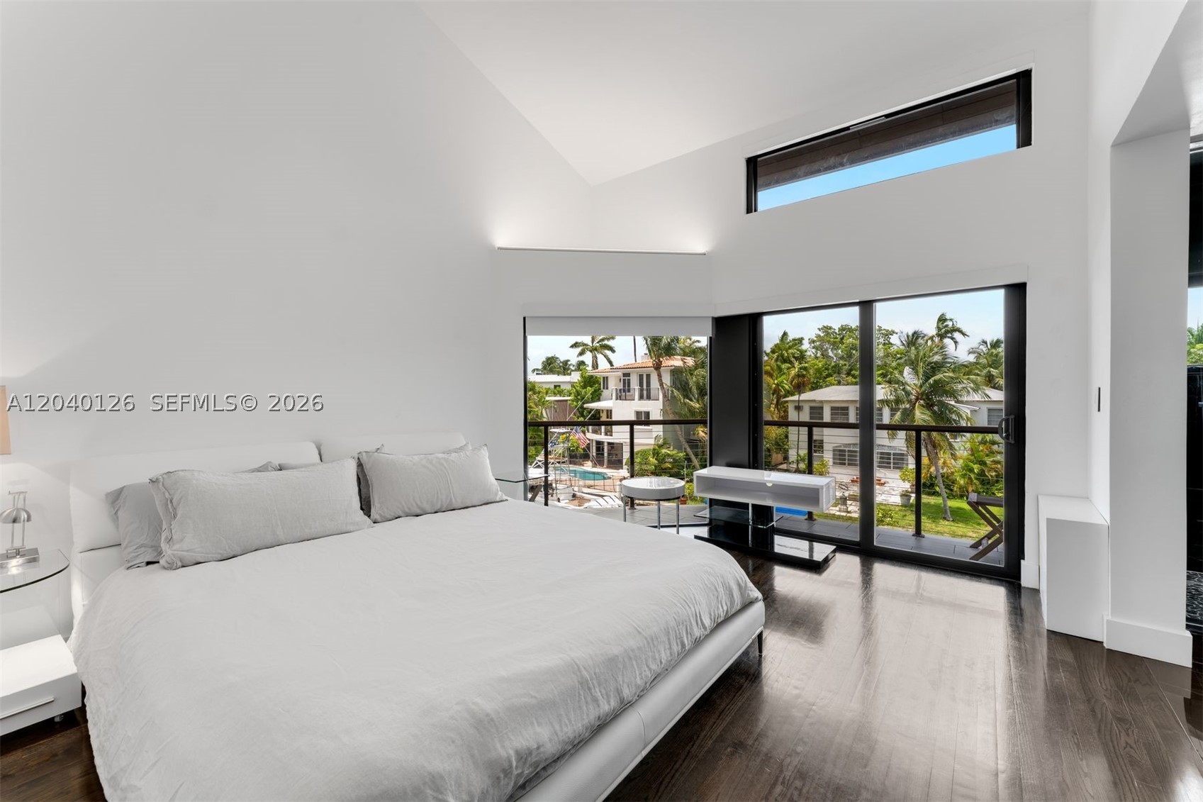 3560 W Fairview St, Miami FL 33133