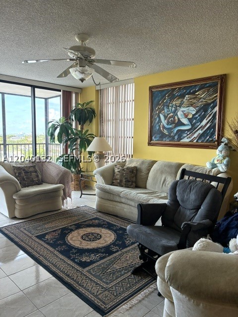 2500 NE 135th St #C611, North Miami FL 33181