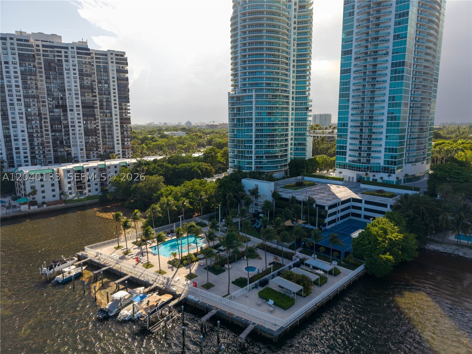 2101 Brickell Ave #1907, Miami FL 33129