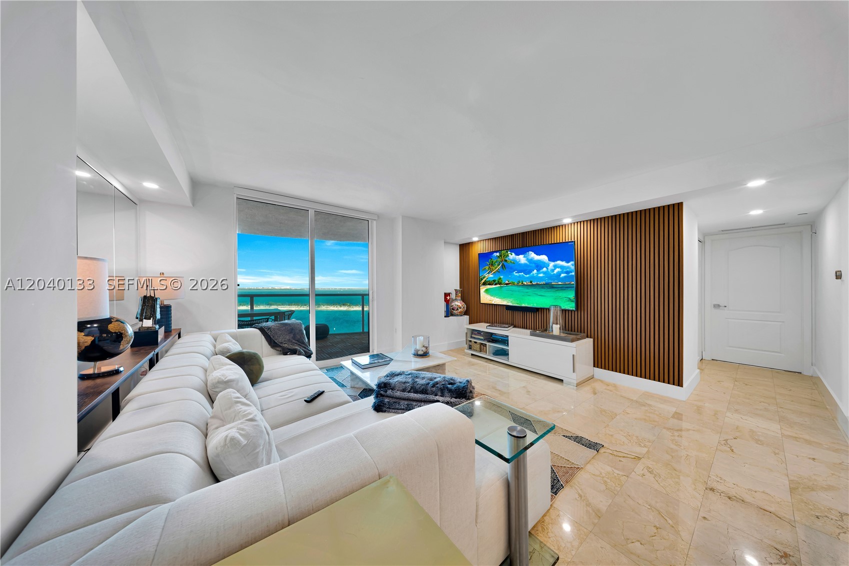 2101 Brickell Ave #1907, Miami FL 33129
