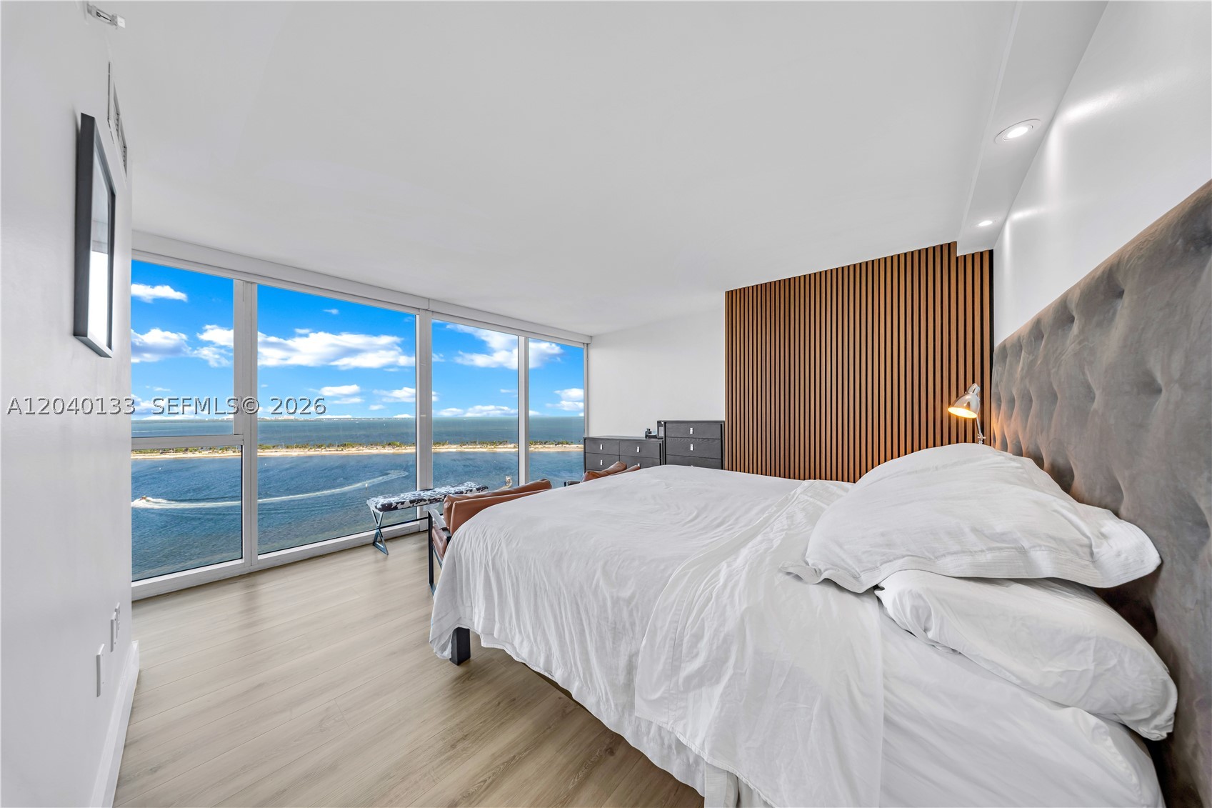 2101 Brickell Ave #1907, Miami FL 33129