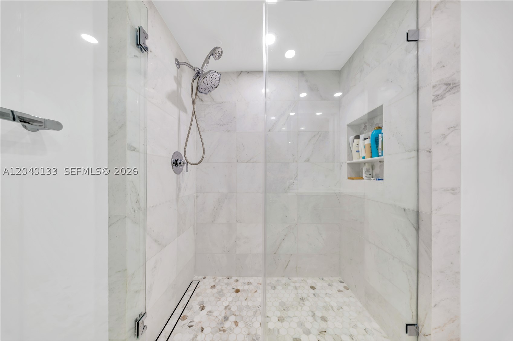 2101 Brickell Ave #1907, Miami FL 33129