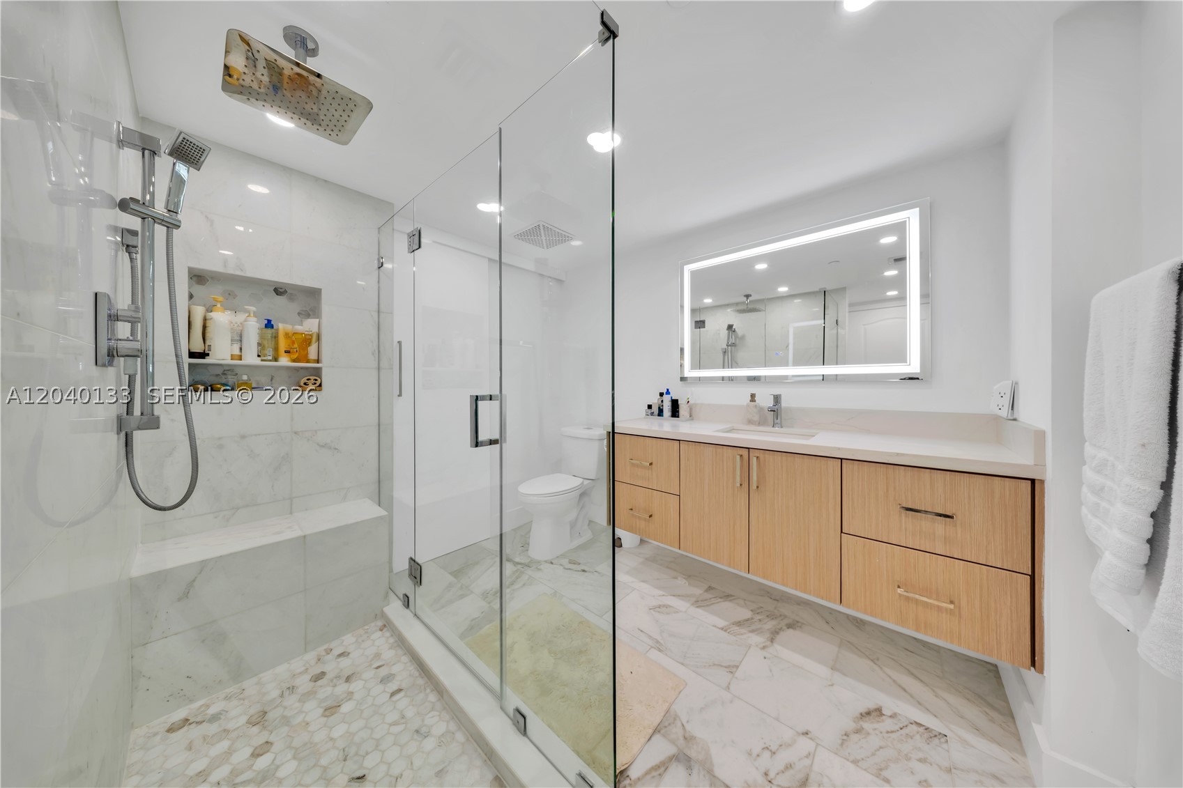 2101 Brickell Ave #1907, Miami FL 33129