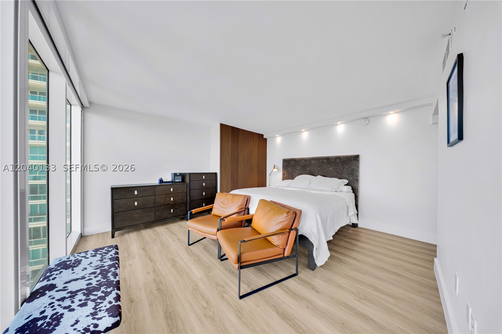 2101 Brickell Ave #1907, Miami FL 33129