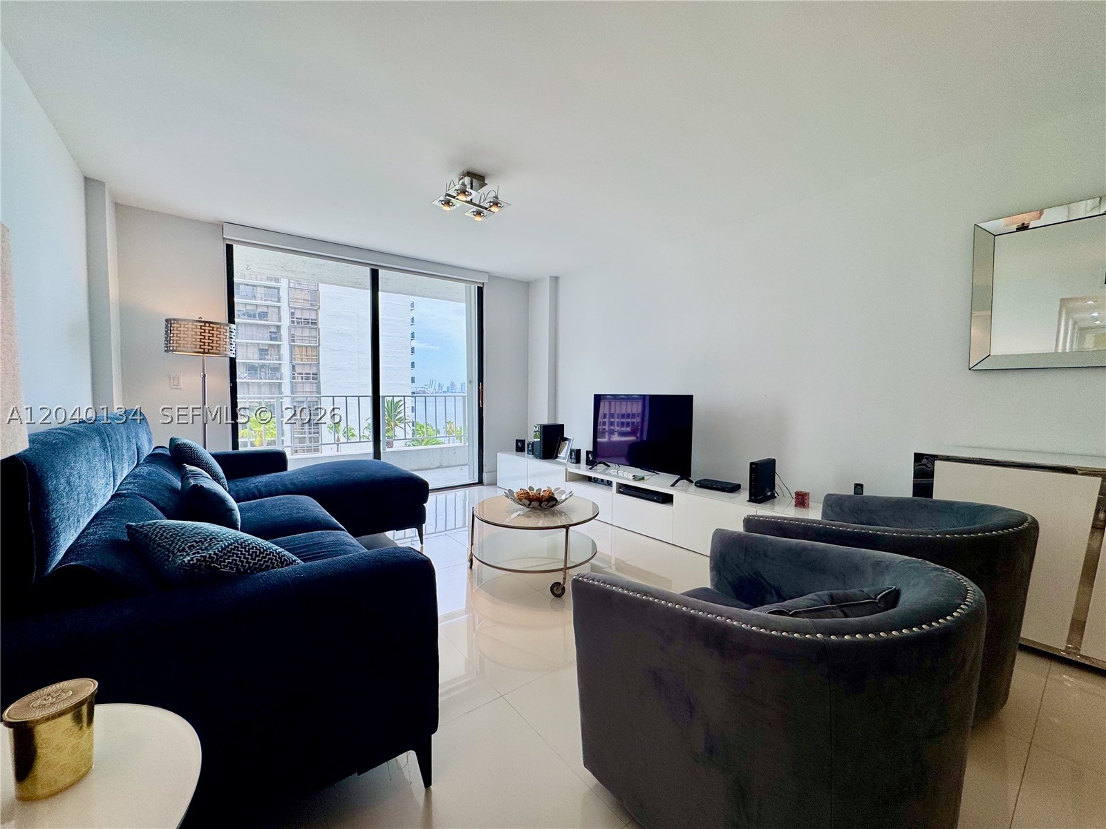 200 SE 15th Rd #9I, Miami FL 33129