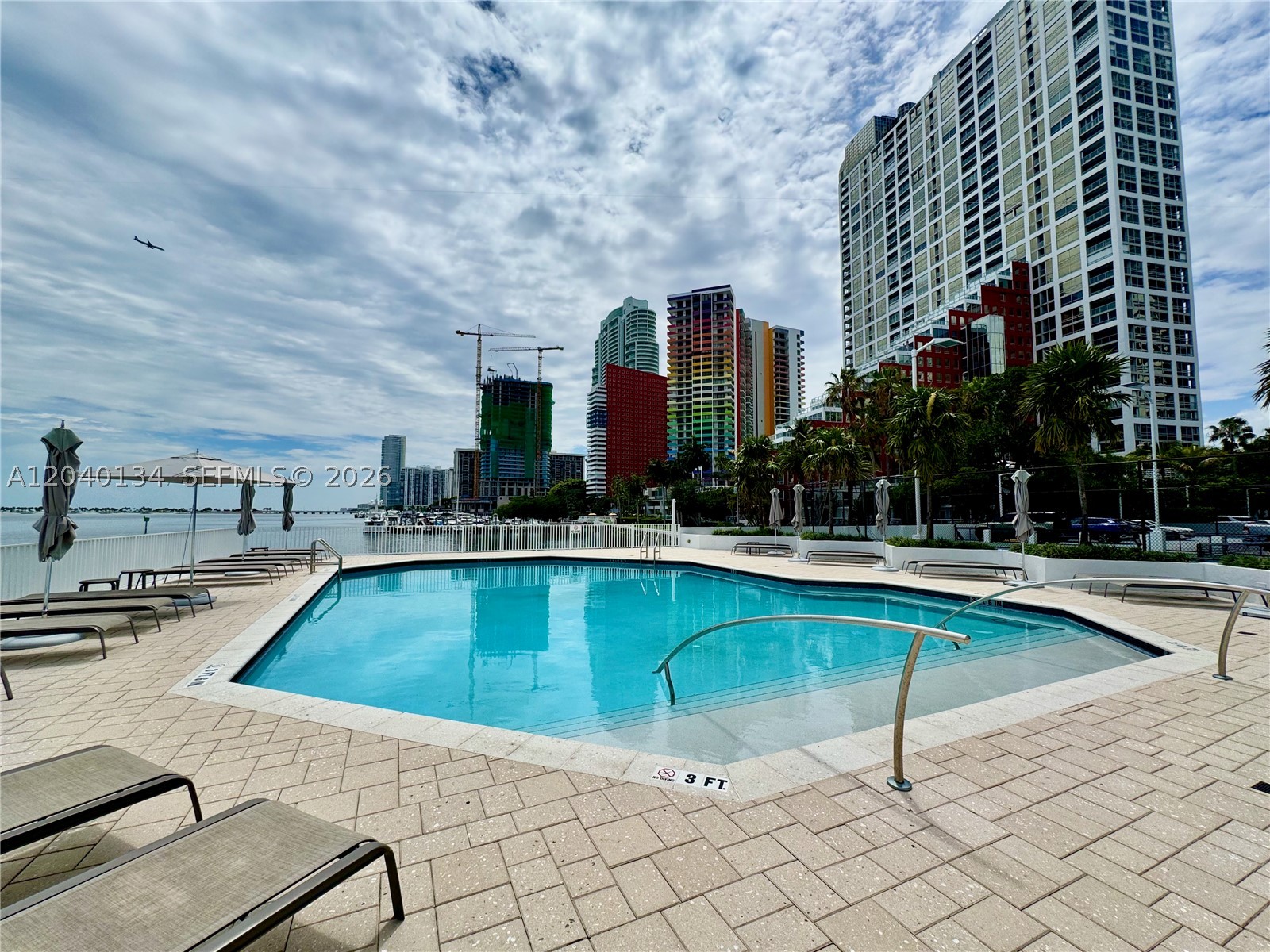 200 SE 15th Rd #9I, Miami FL 33129