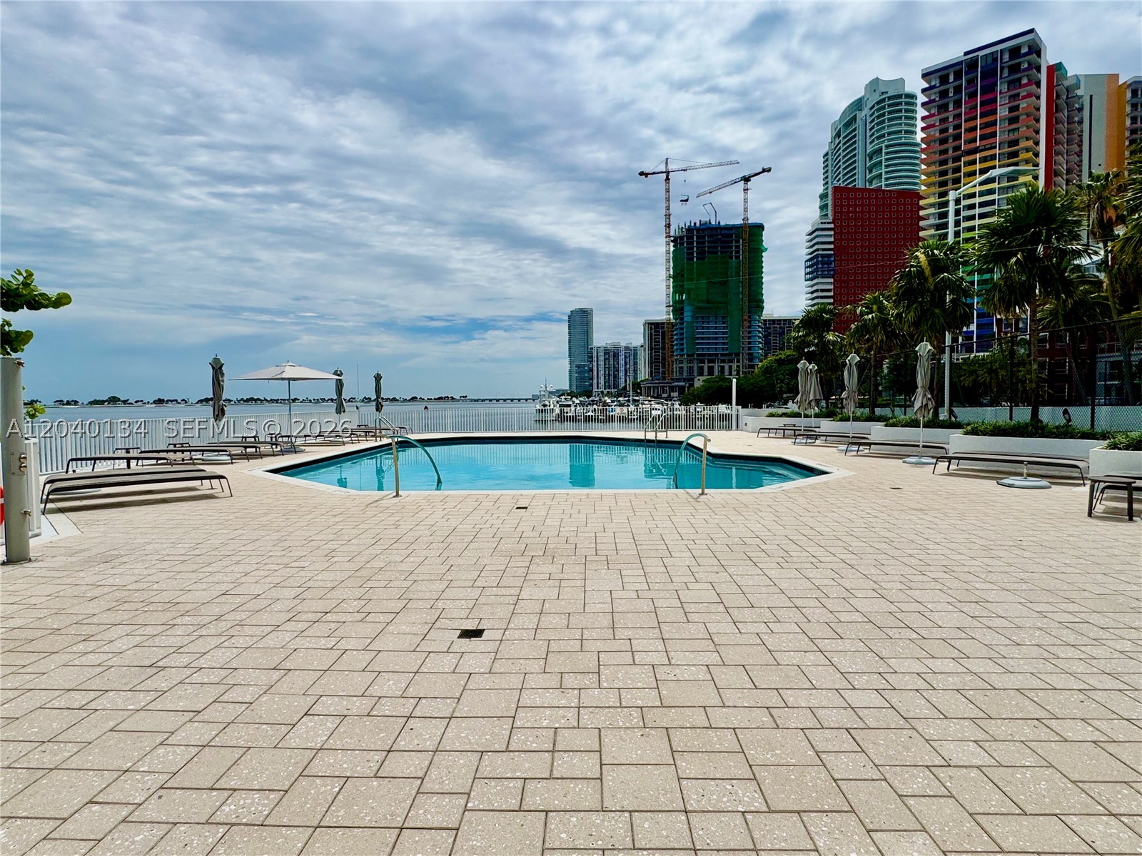 200 SE 15th Rd #9I, Miami FL 33129