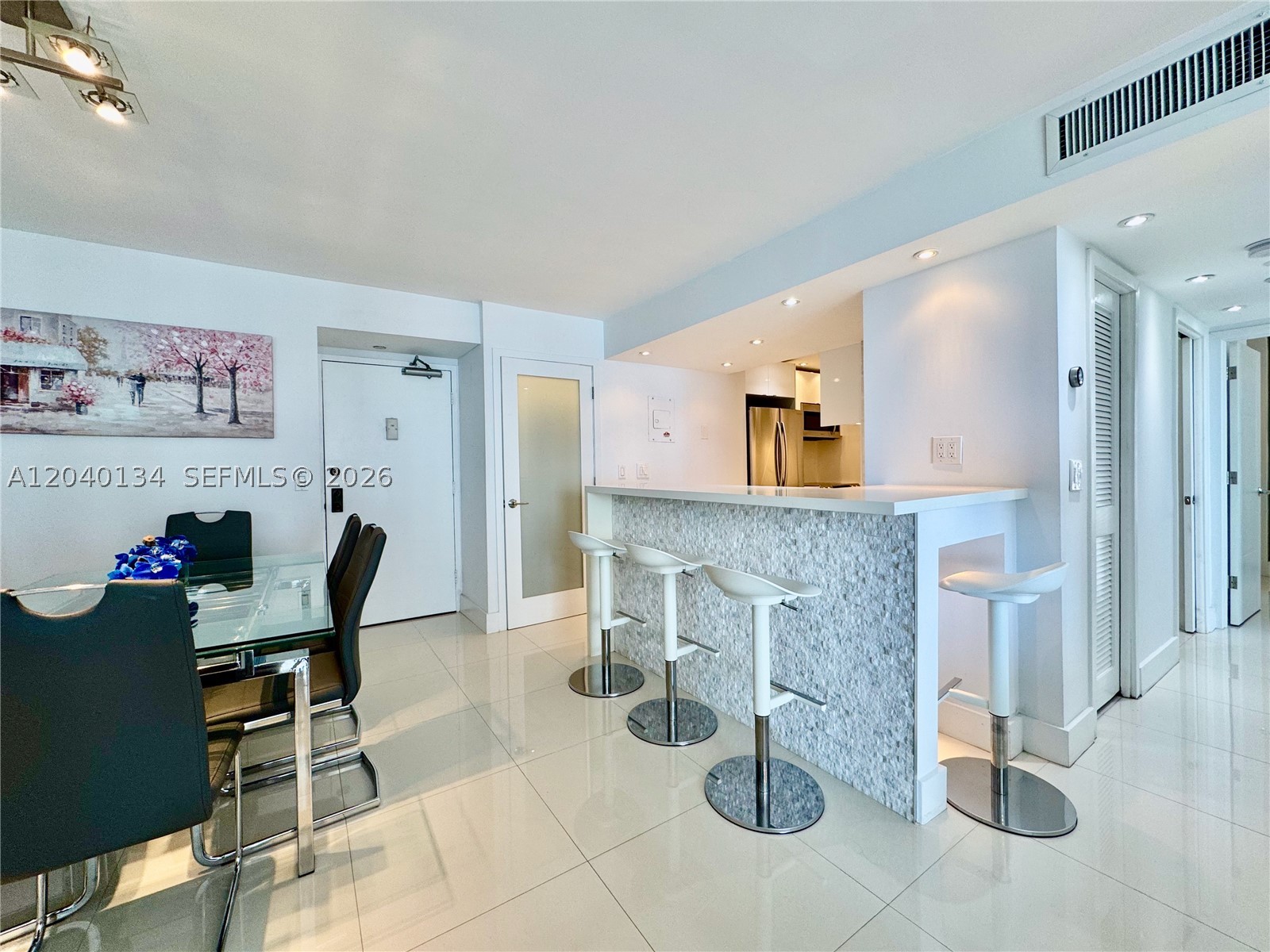 200 SE 15th Rd #9I, Miami FL 33129