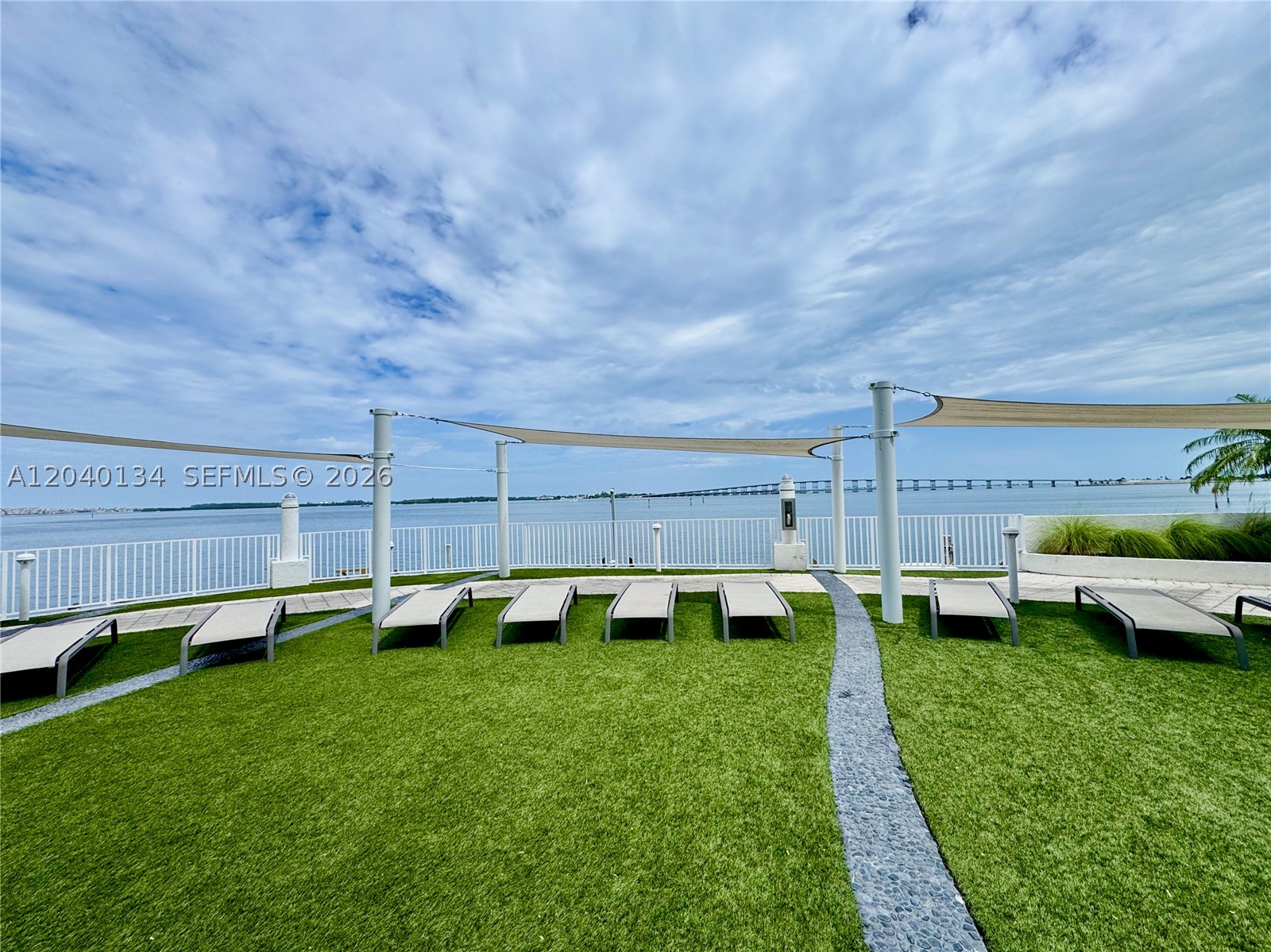 200 SE 15th Rd #9I, Miami FL 33129