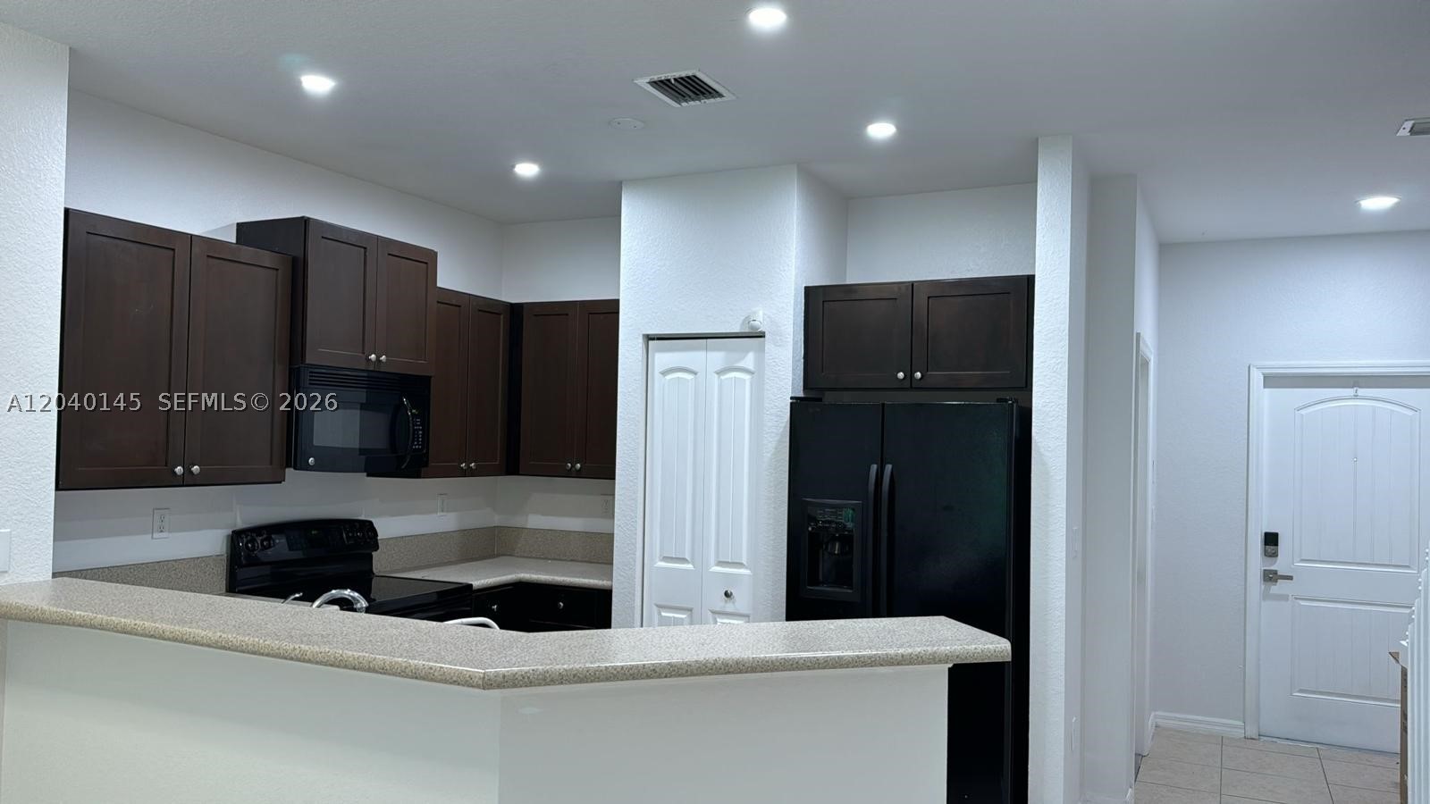 3526 NW 29th Ct #3526, Lauderdale Lakes FL 33311