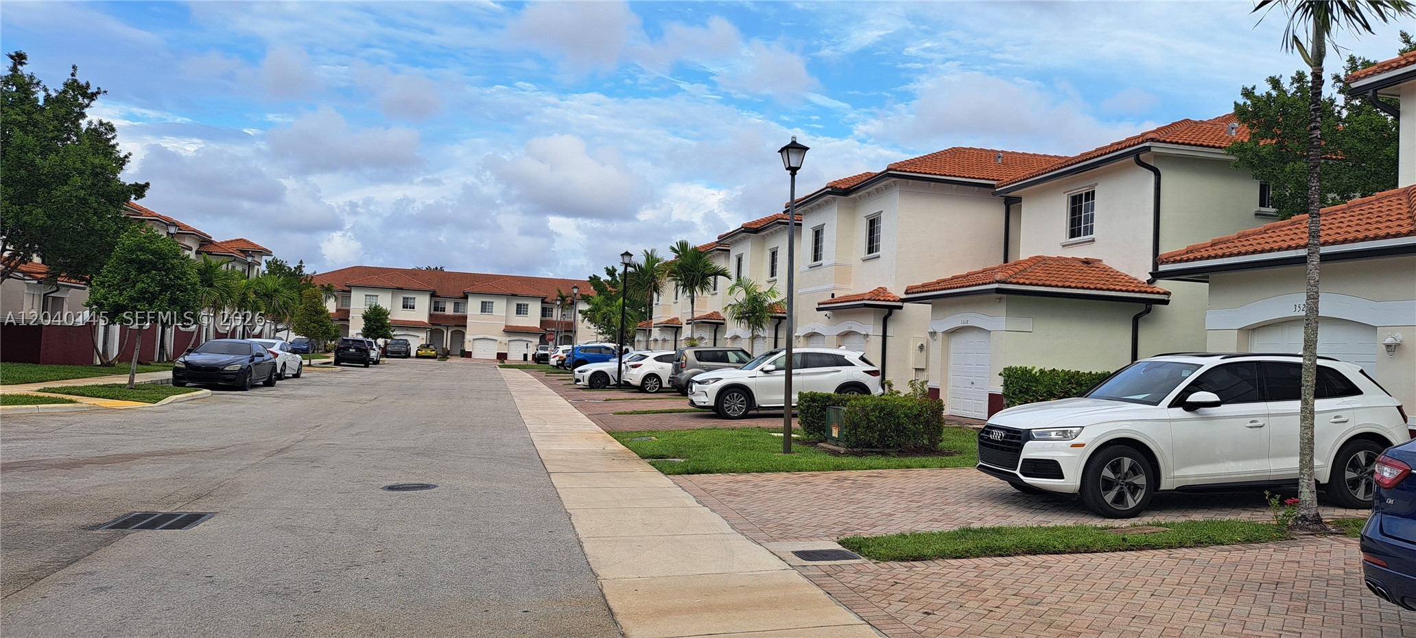 3526 NW 29th Ct #3526, Lauderdale Lakes FL 33311