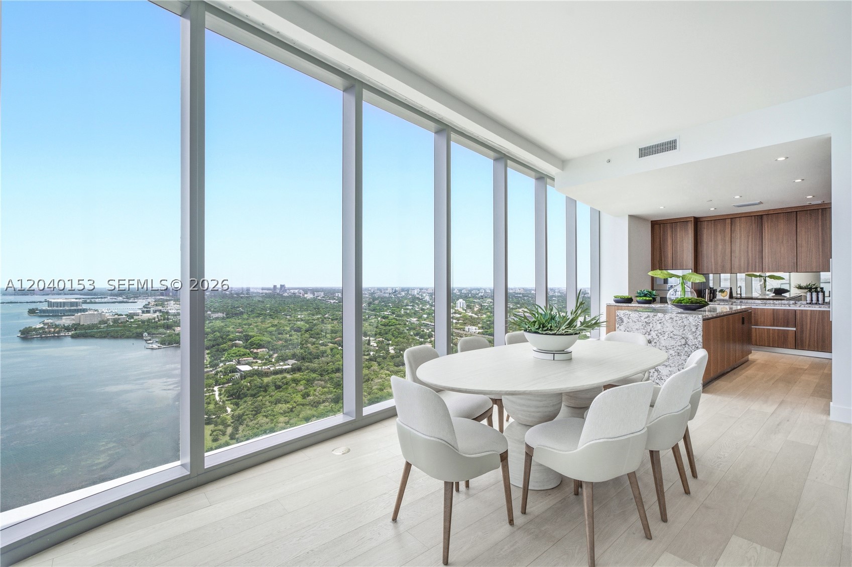 175 SE 25th. #3401/3402, Miami FL 33129