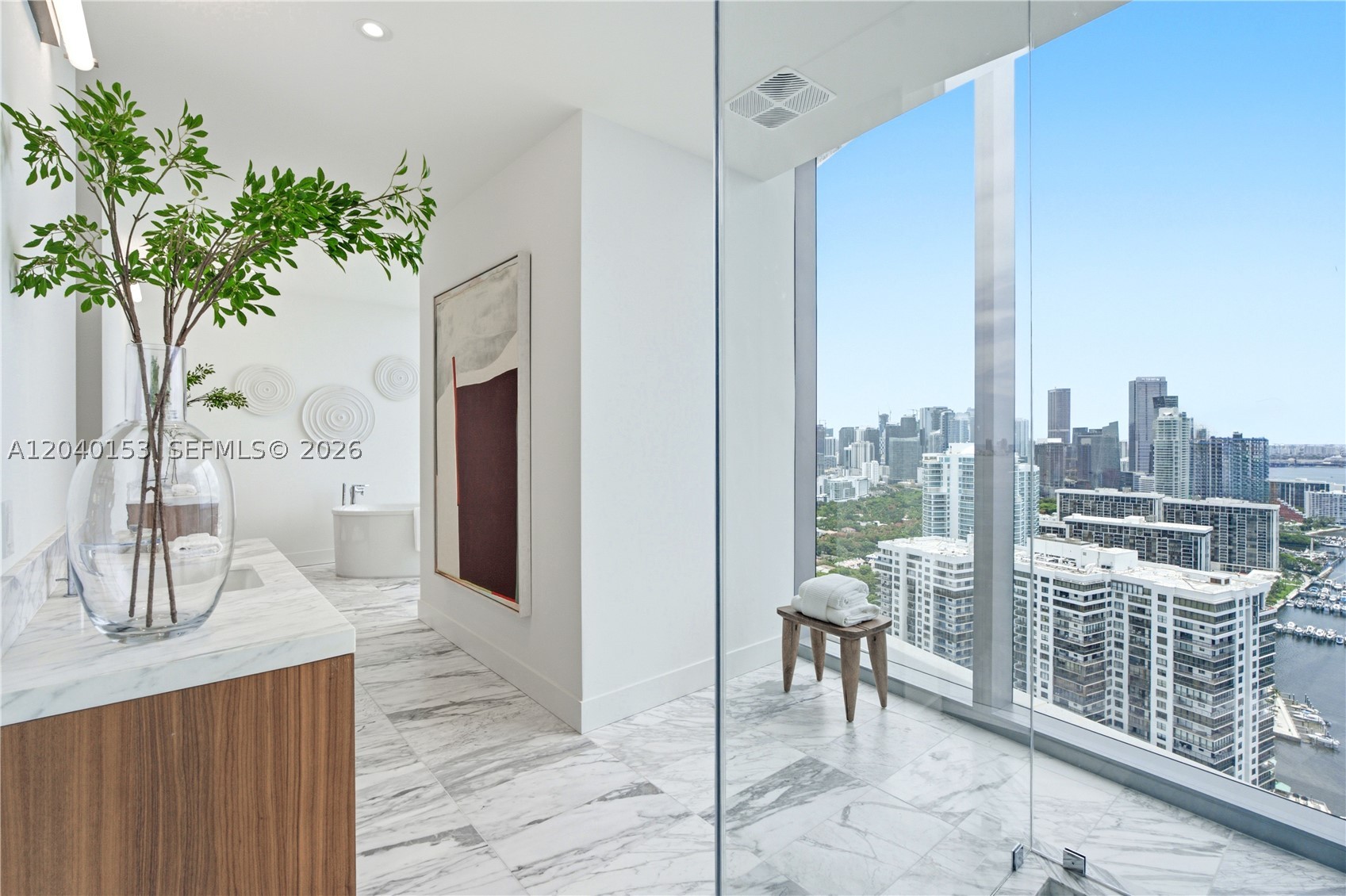175 SE 25th. #3401/3402, Miami FL 33129