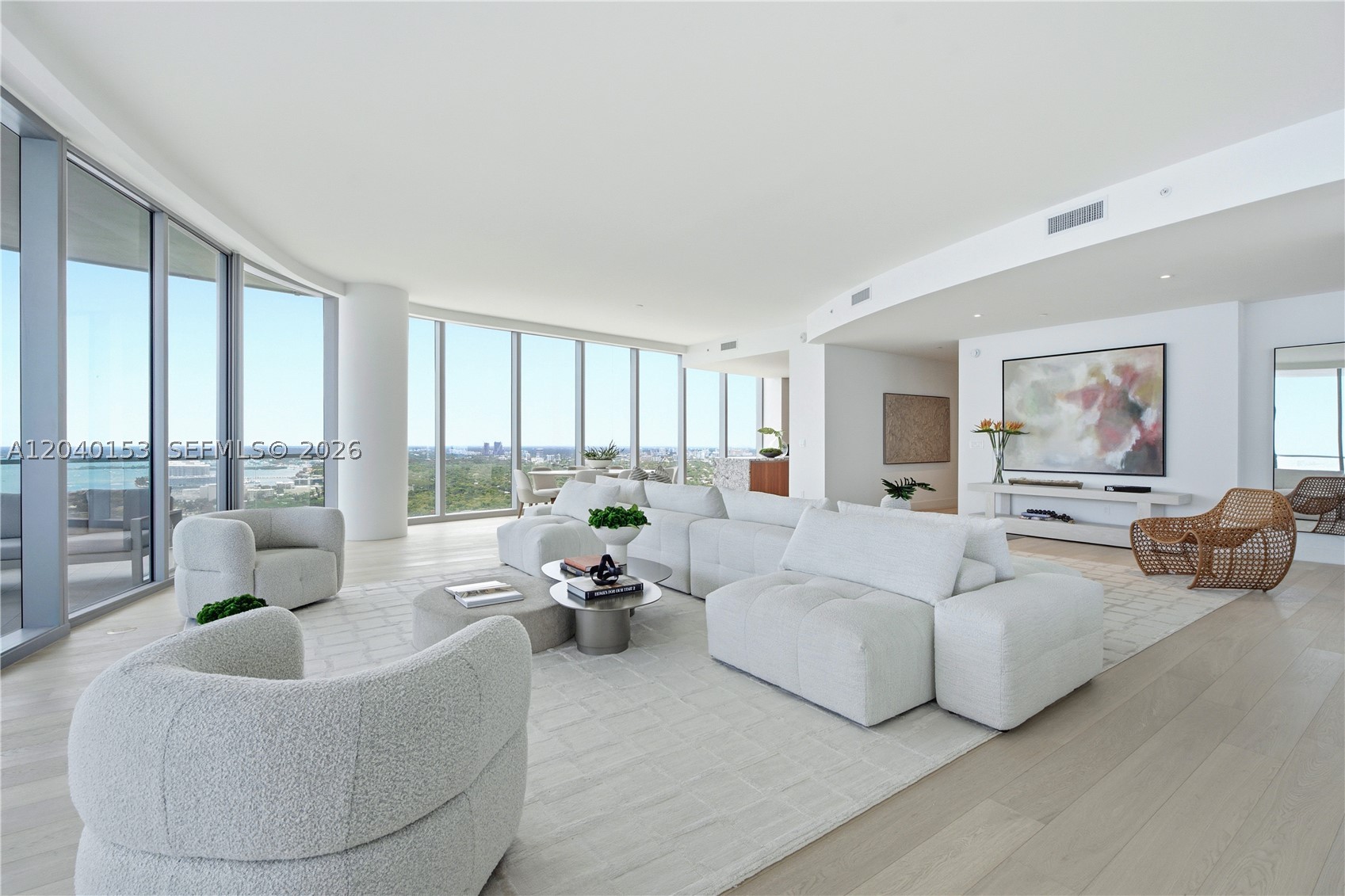 175 SE 25th. #3401/3402, Miami FL 33129