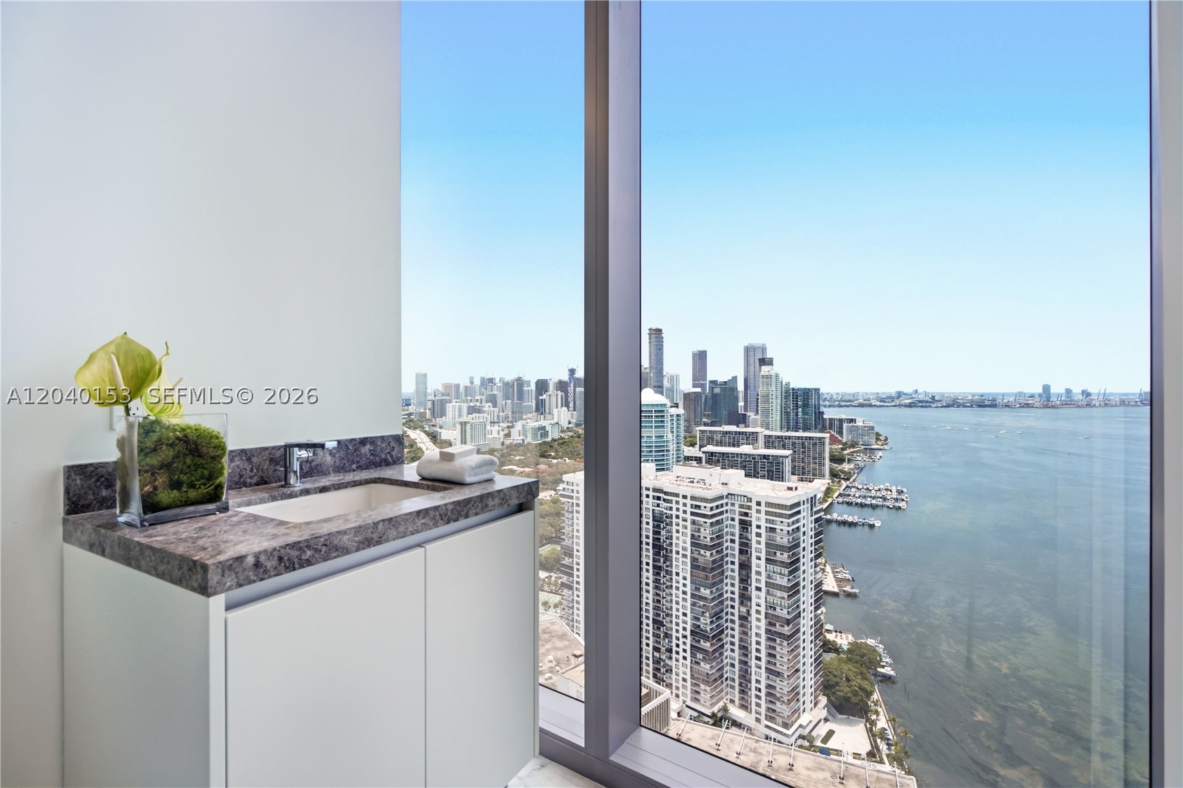 175 SE 25th. #3401/3402, Miami FL 33129