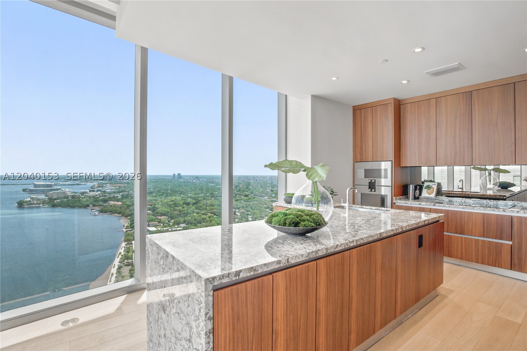 175 SE 25th. #3401/3402, Miami FL 33129