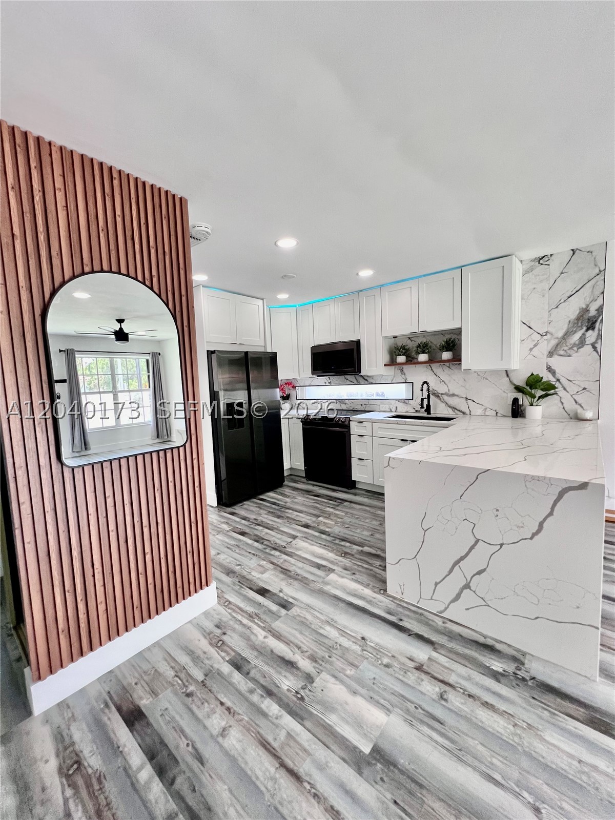 2425 SW 26th Ln, Miami FL 33133