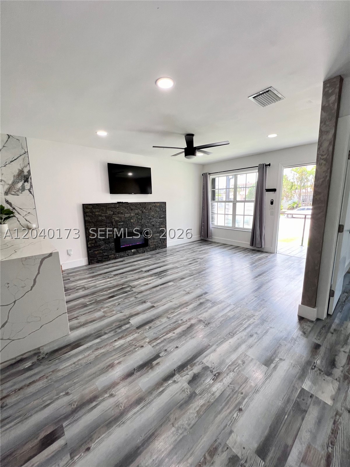 2425 SW 26th Ln, Miami FL 33133