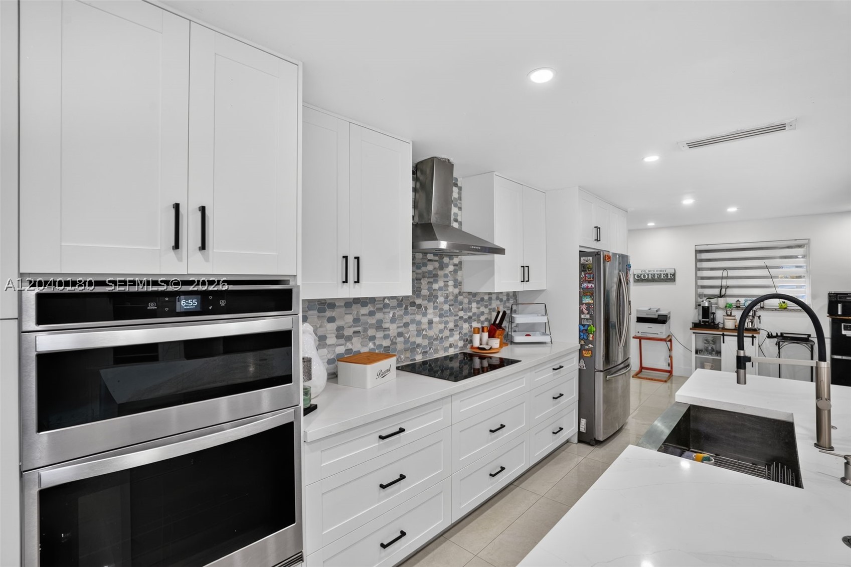 9535 SW 42nd St, Miami FL 33165