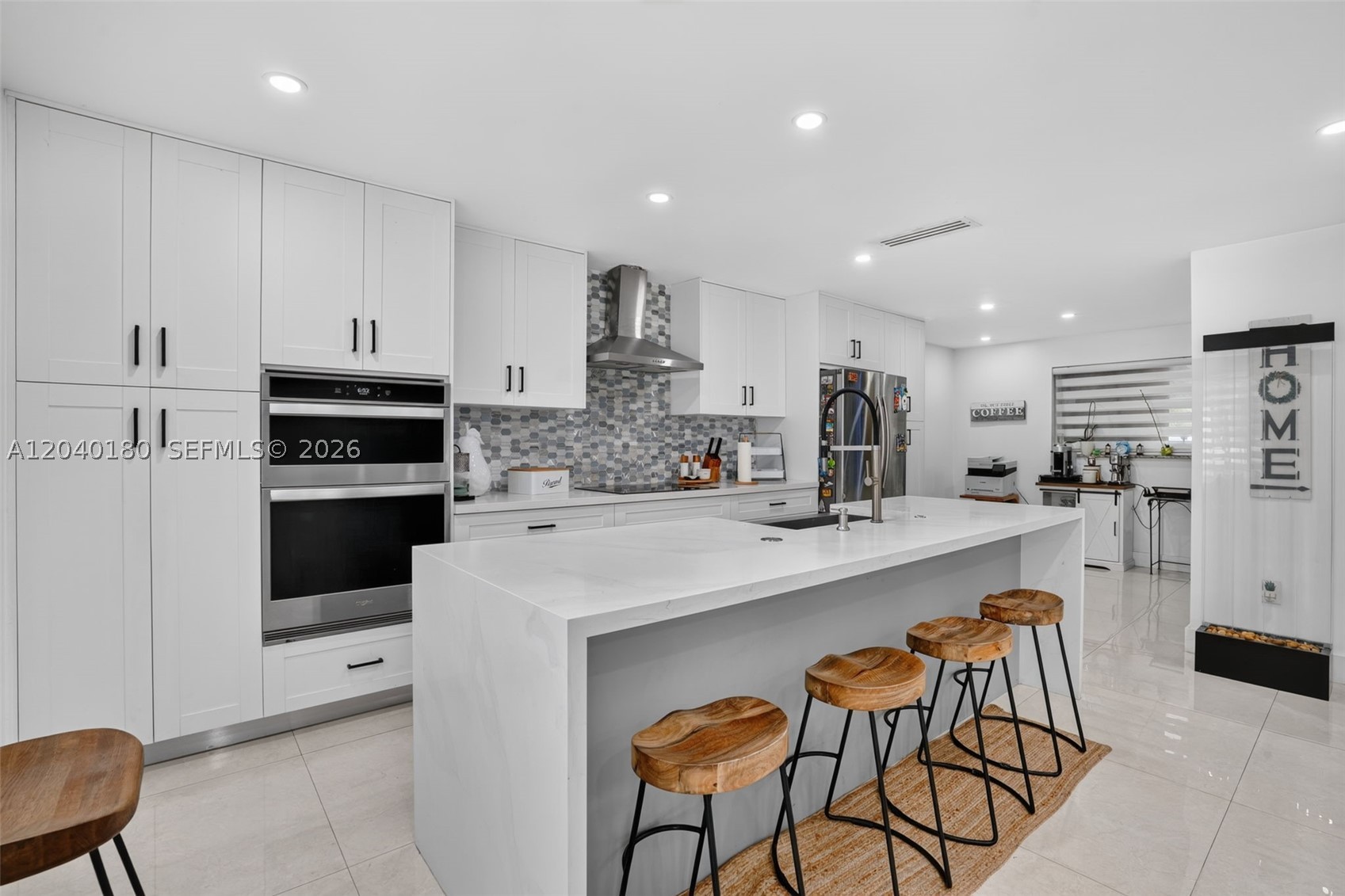 9535 SW 42nd St, Miami FL 33165