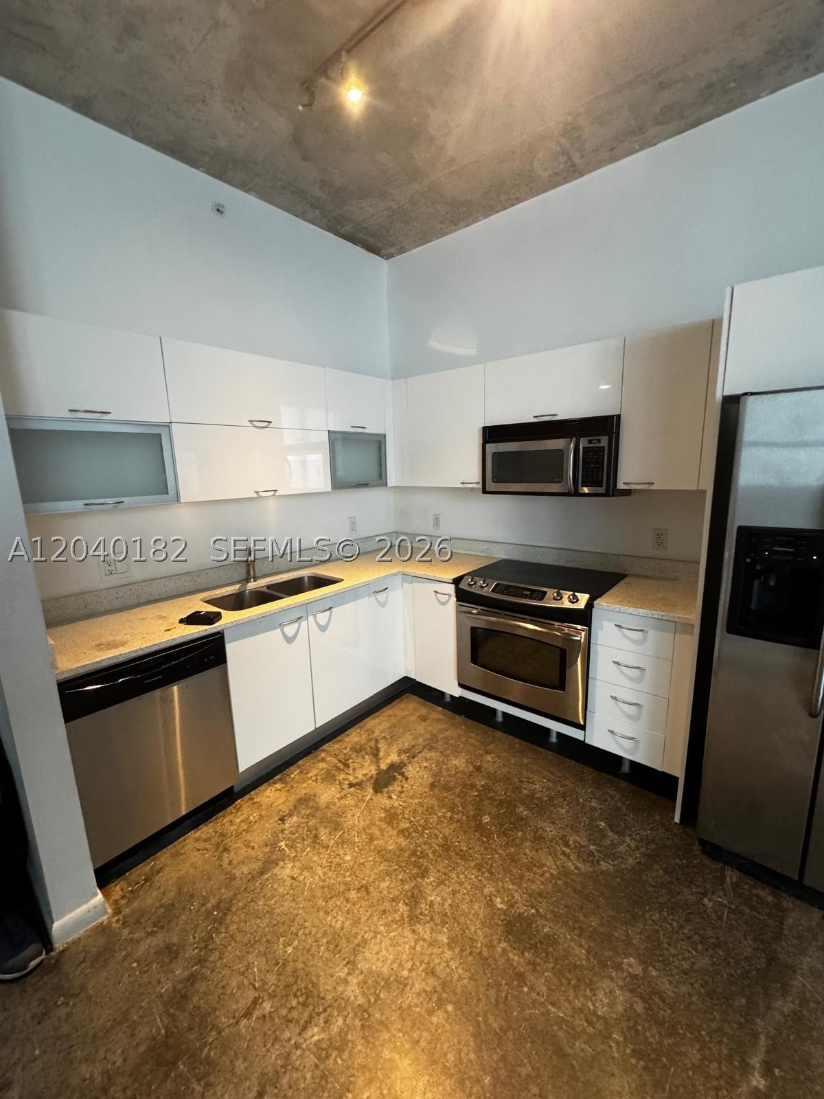 133 NE 2nd Ave #904, Miami FL 33132