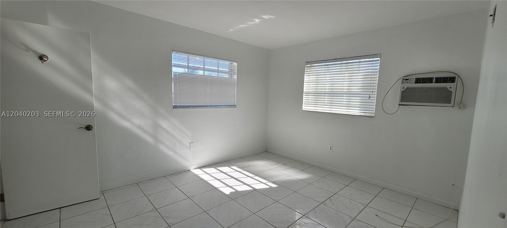 5200 SW 89th Pl, Miami FL 33165