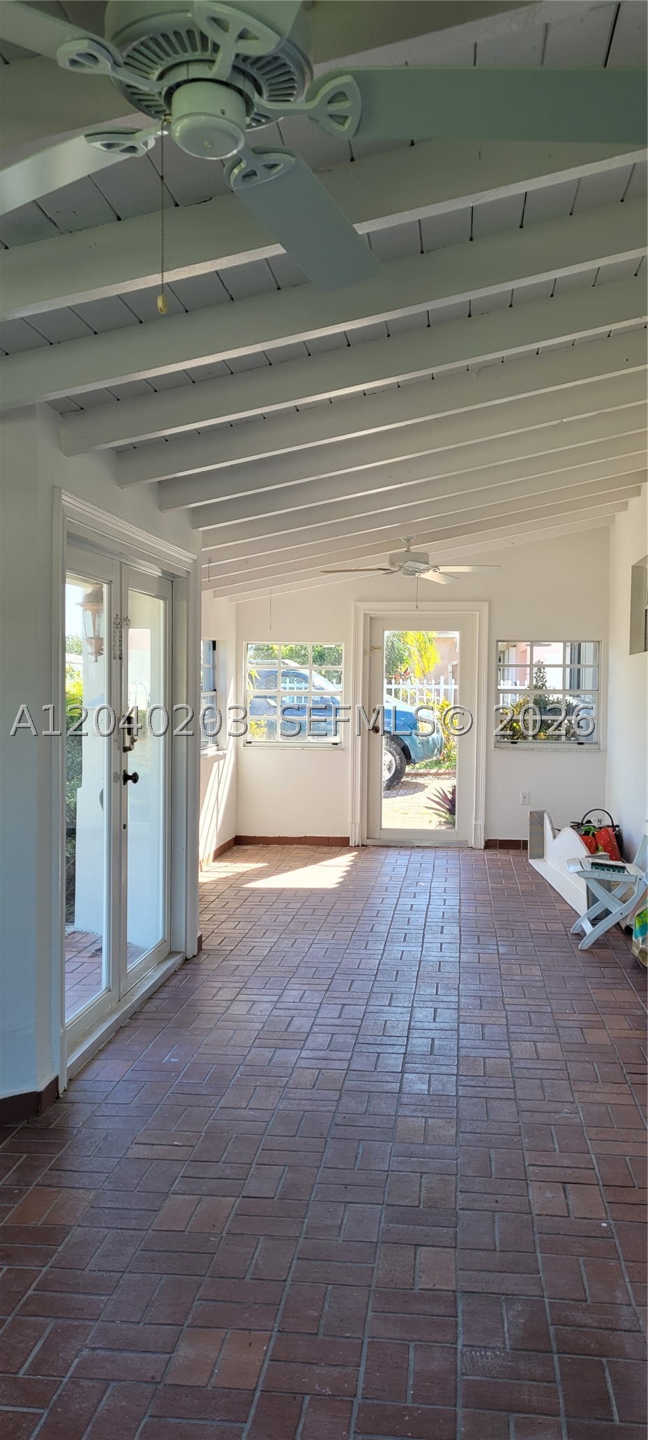5200 SW 89th Pl, Miami FL 33165