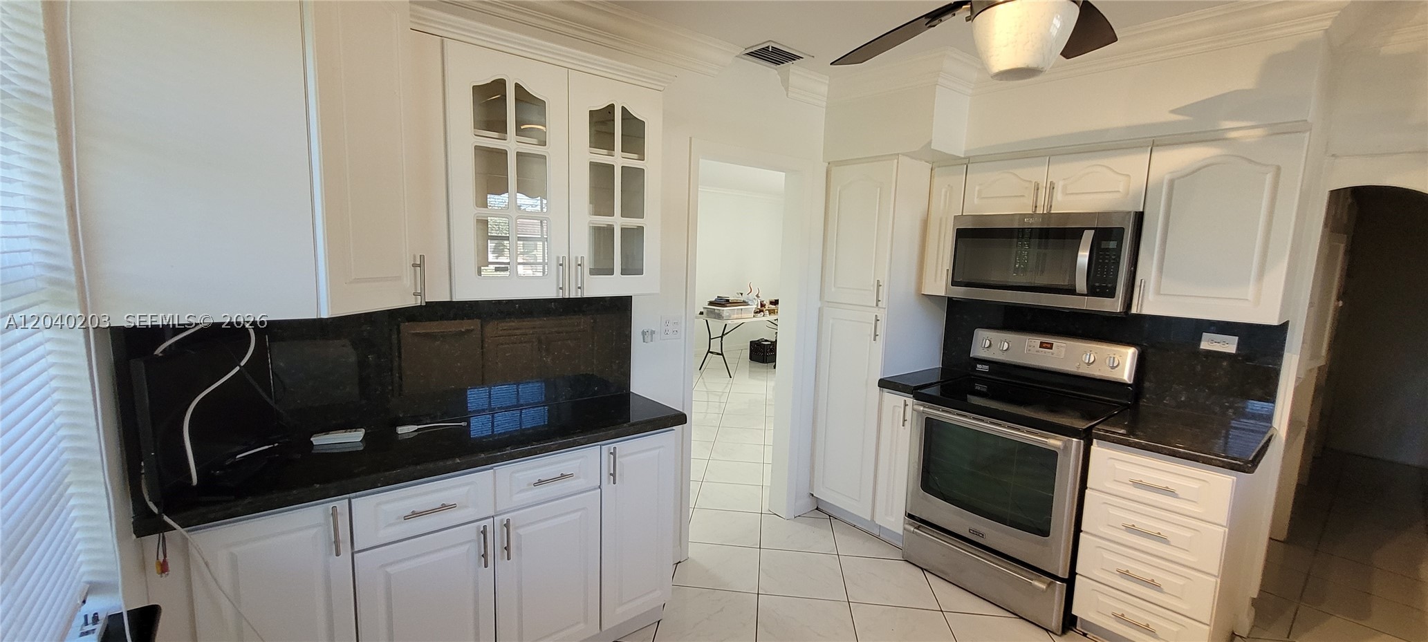 5200 SW 89th Pl, Miami FL 33165