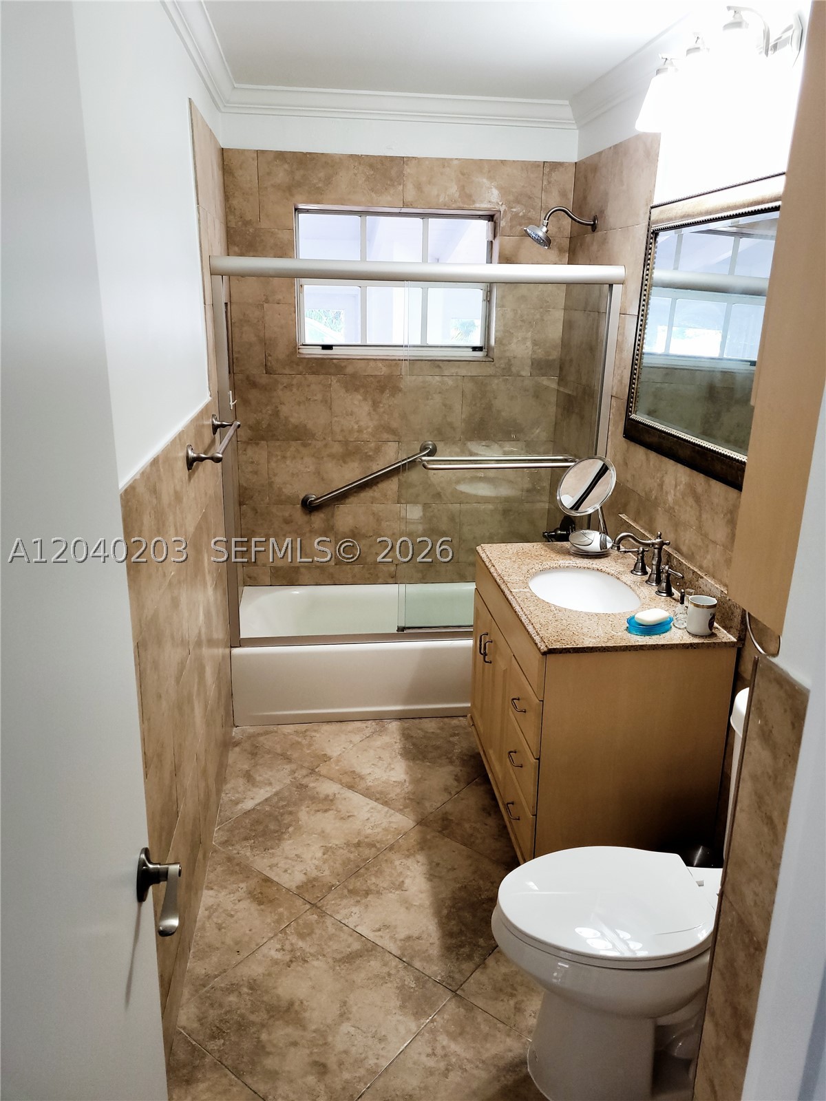 5200 SW 89th Pl, Miami FL 33165