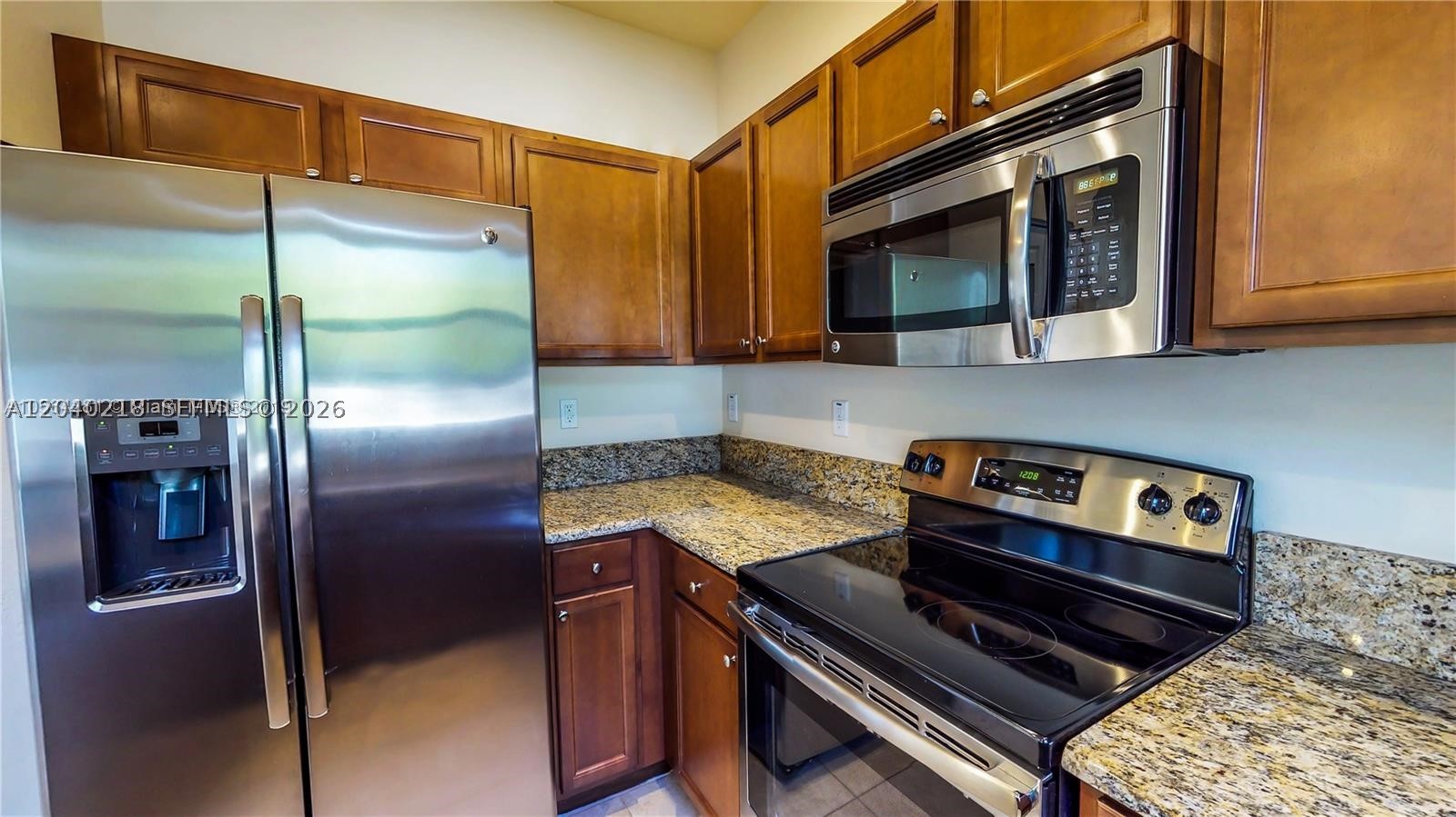 9073 W 33rd Ave, Hialeah FL 33018