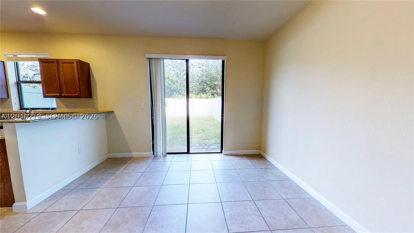 9073 W 33rd Ave, Hialeah FL 33018
