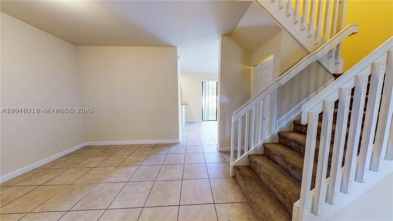 9073 W 33rd Ave, Hialeah FL 33018