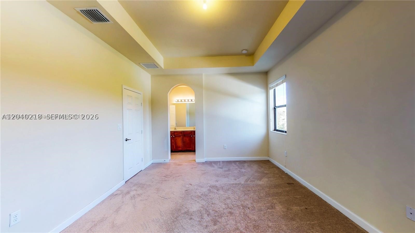 9073 W 33rd Ave, Hialeah FL 33018