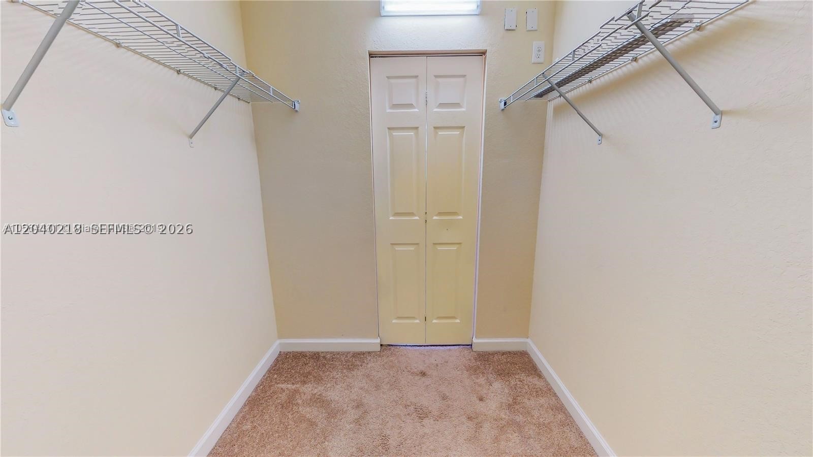 9073 W 33rd Ave, Hialeah FL 33018