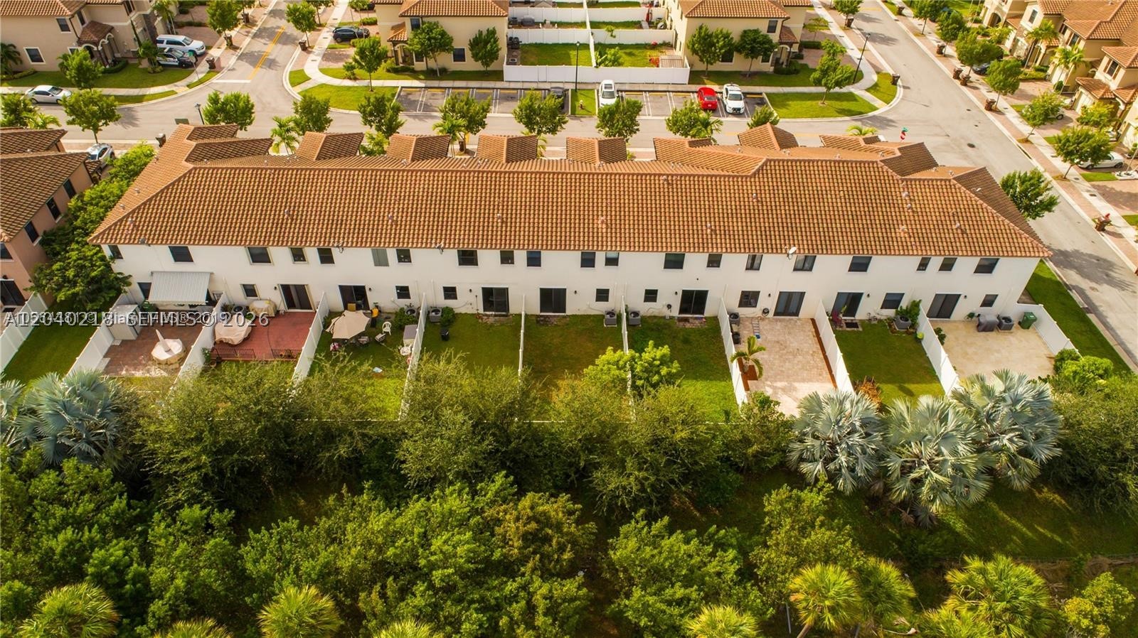 9073 W 33rd Ave, Hialeah FL 33018