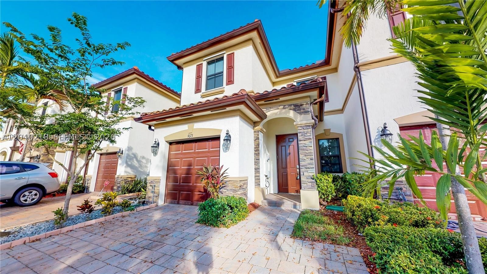 9073 W 33rd Ave, Hialeah FL 33018