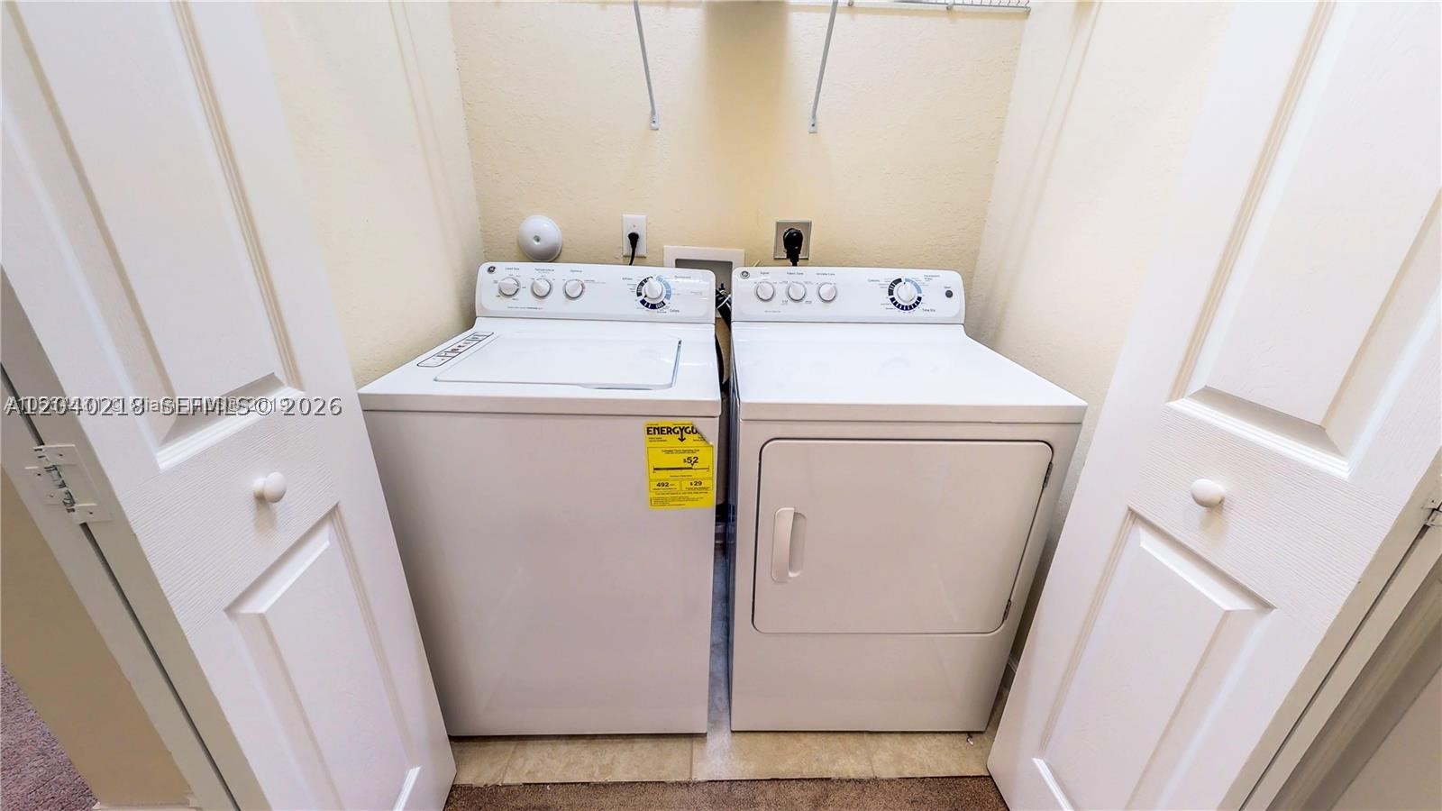 9073 W 33rd Ave, Hialeah FL 33018