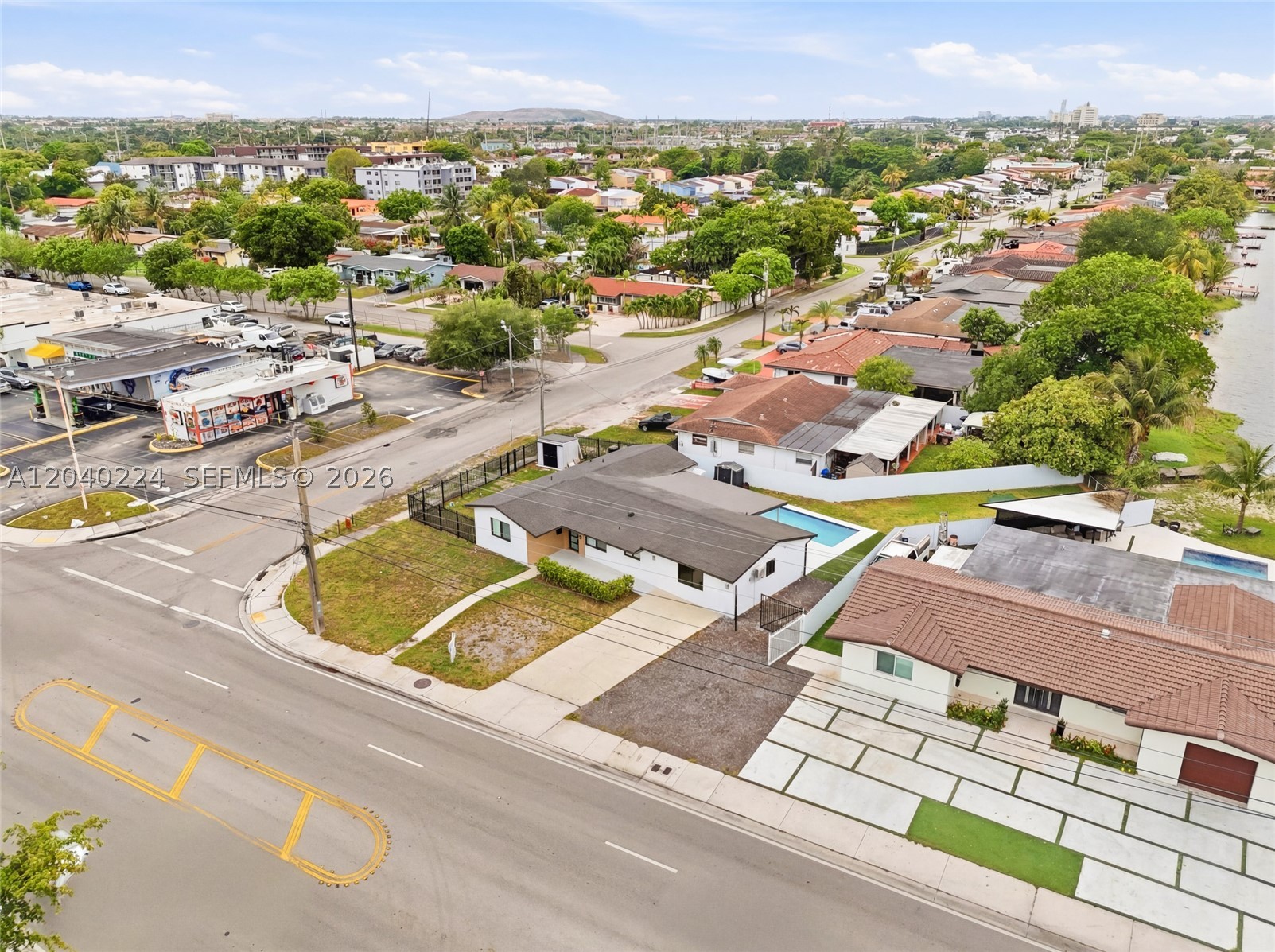 7200 W 12th Ave, Hialeah FL 33014