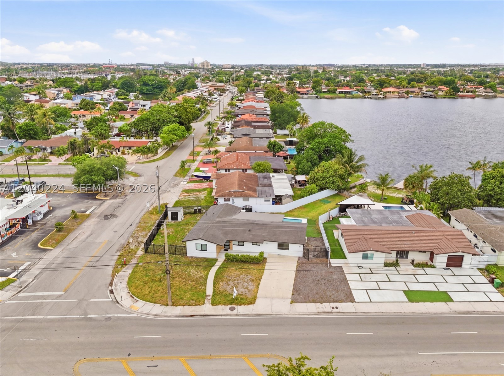 7200 W 12th Ave, Hialeah FL 33014