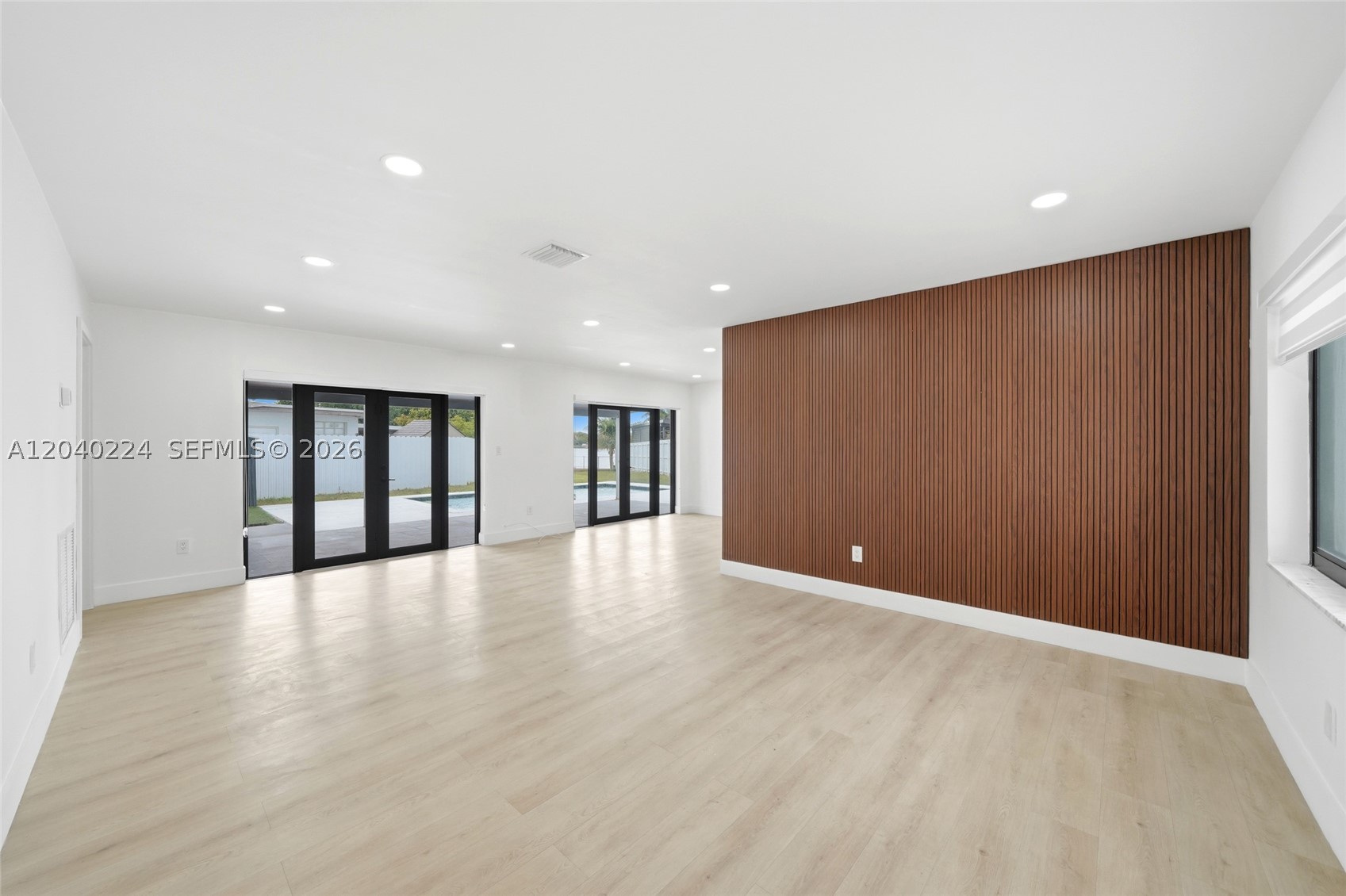 7200 W 12th Ave, Hialeah FL 33014