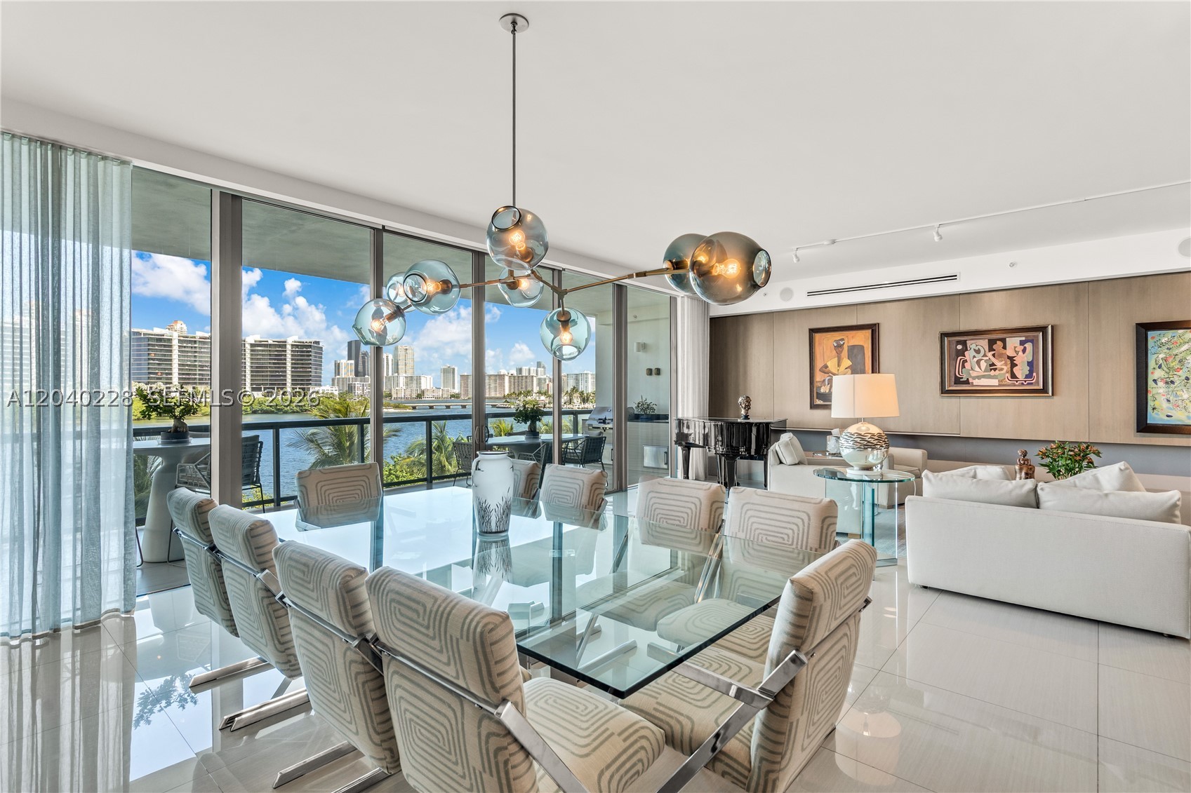 3300 NE 188th St #318, Aventura FL 33180