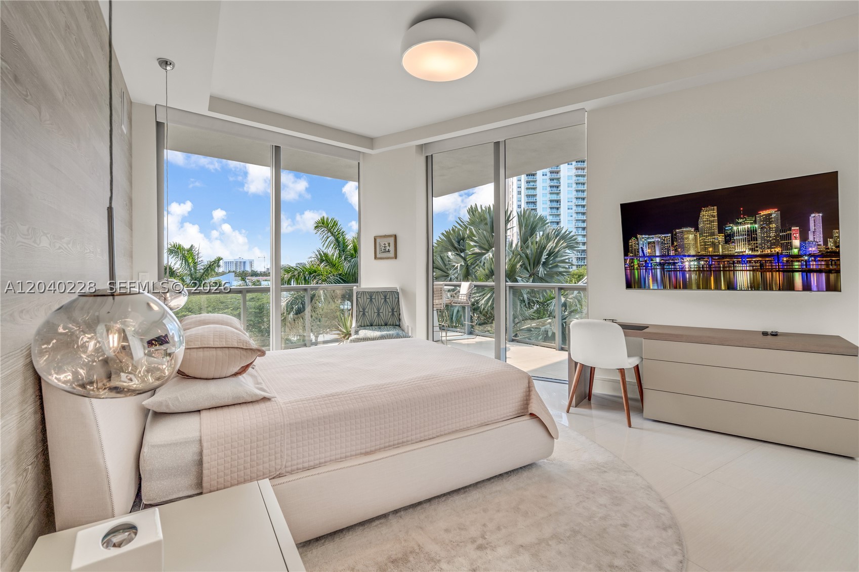 3300 NE 188th St #318, Aventura FL 33180