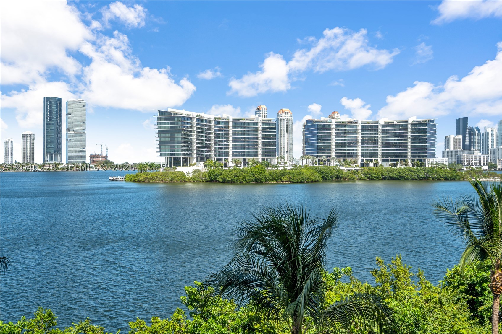 3300 NE 188th St #318, Aventura FL 33180